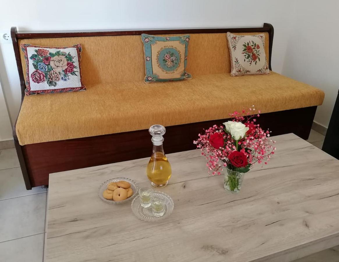 הוילה Livadia  Tranquility House מראה חיצוני תמונה